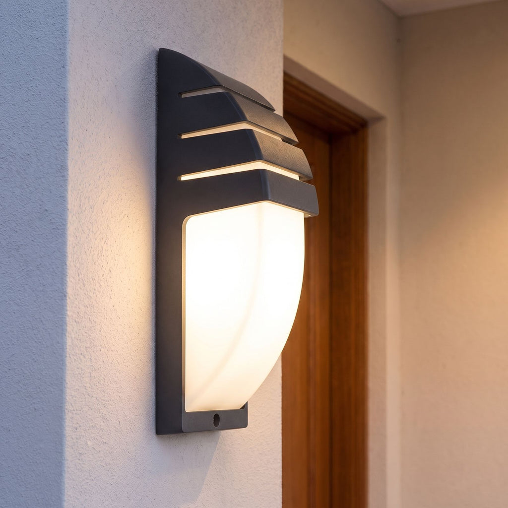 Close-up of the louvres and opal diffuser