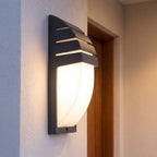 Close-up of the louvres and opal diffuser