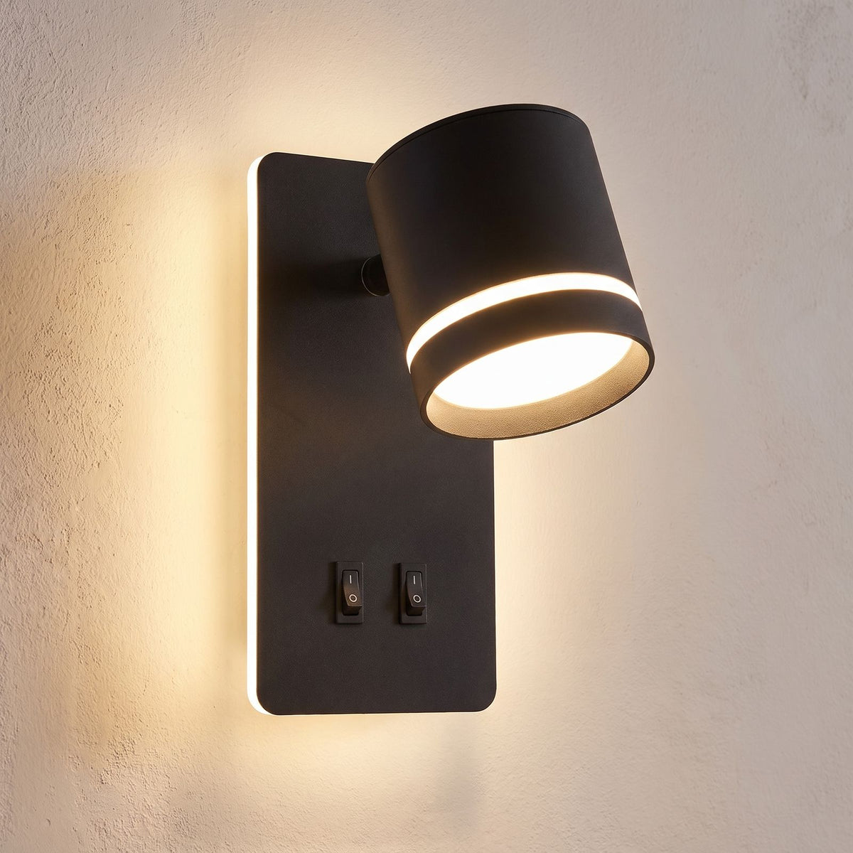 Close-up of the spotlight head and the two switches