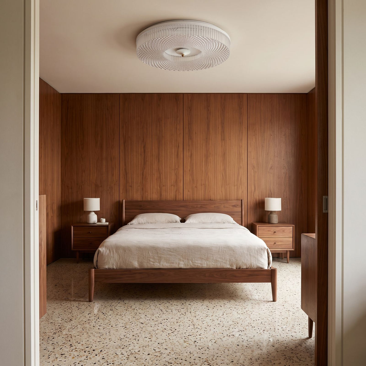 Slim Faceted Acrylic LED Flush Mount Ceiling Light 50 cm in a bedroom